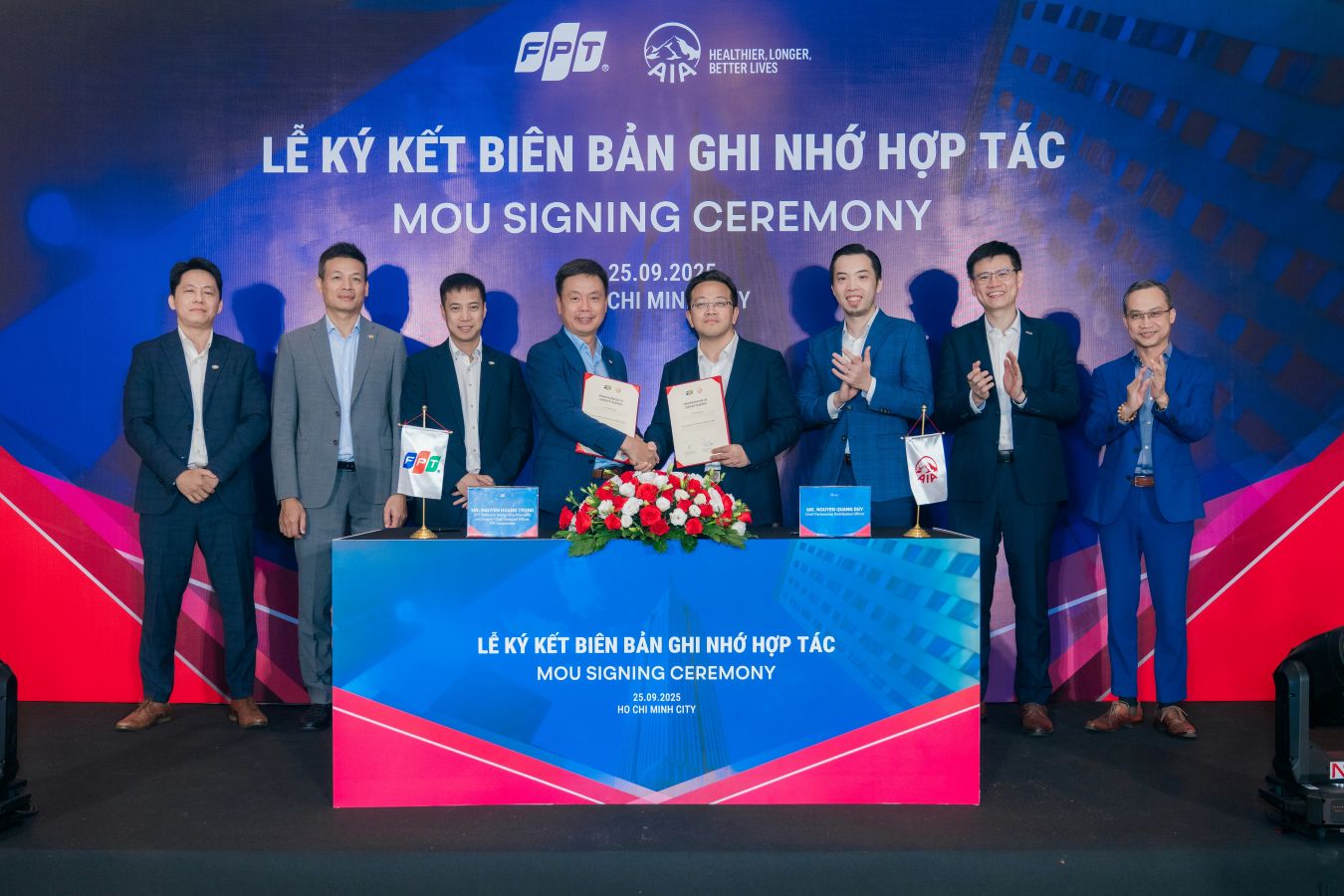 AIA Việt Nam và FPT hợp tác thúc đẩy chuyển đổi số lĩnh vực bảo hiểm sức khỏe